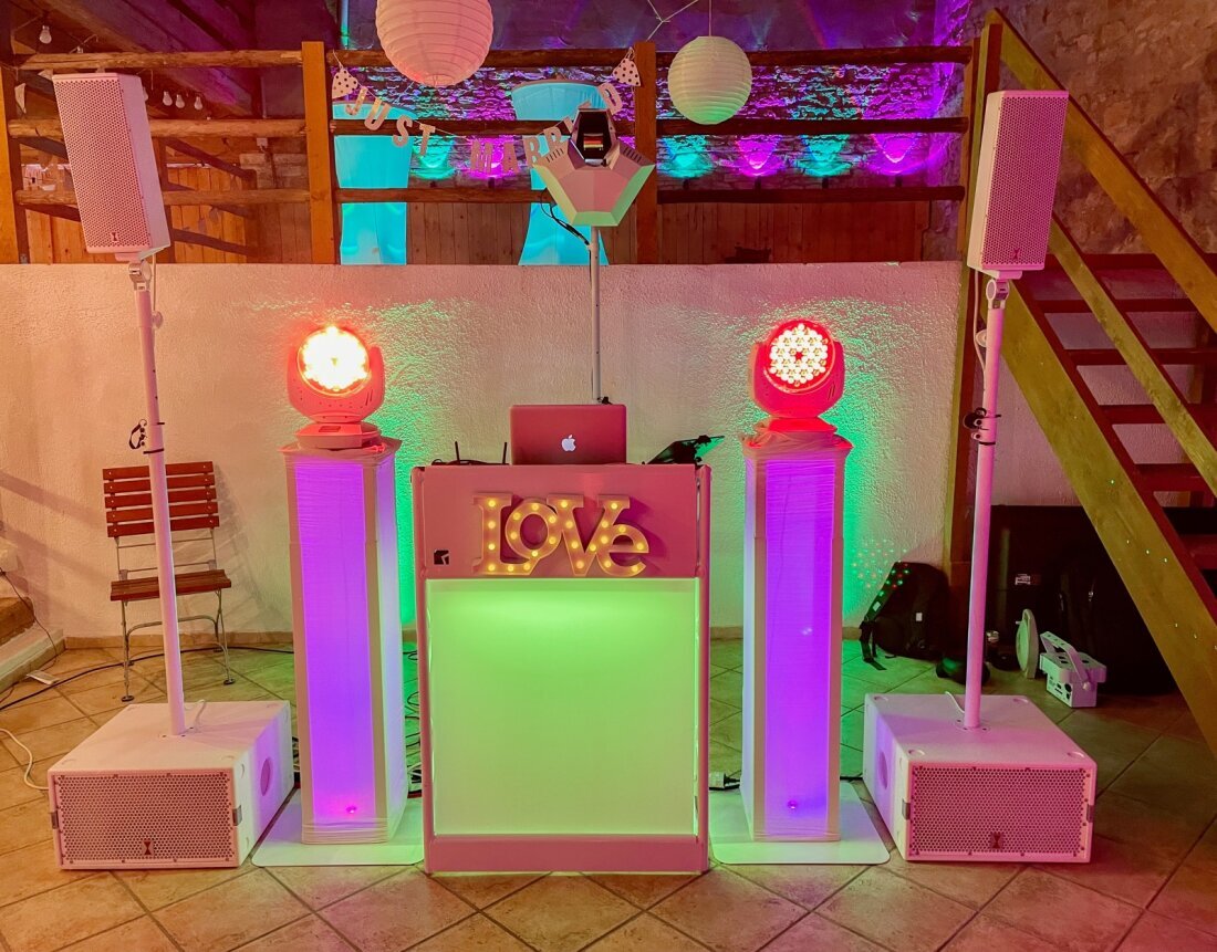 White Wedding Setup - DJ Heiko Heinz